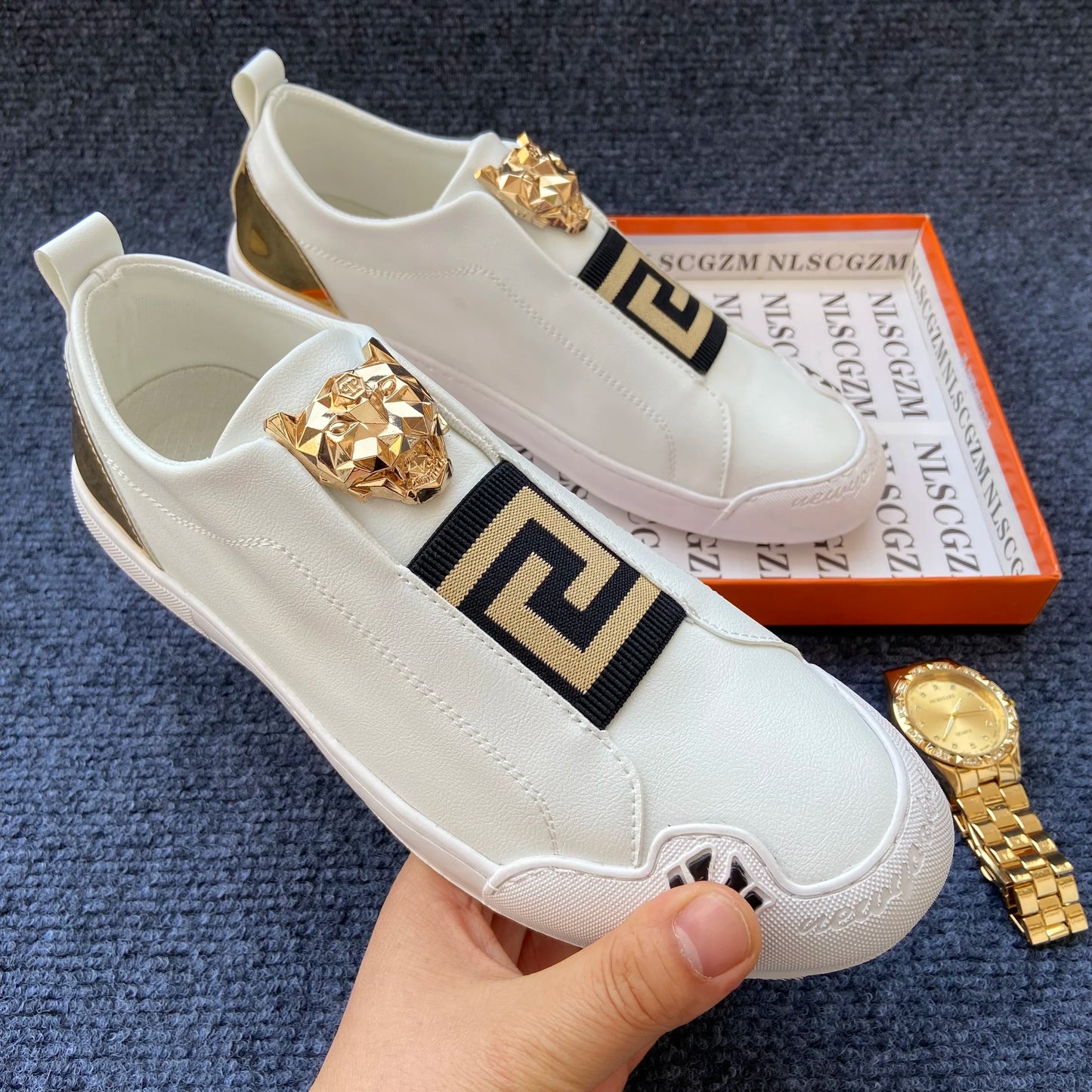Original shoe brand Lion head casual shoes for man luxury loafers designer shoes casual sneakers for man flats black white