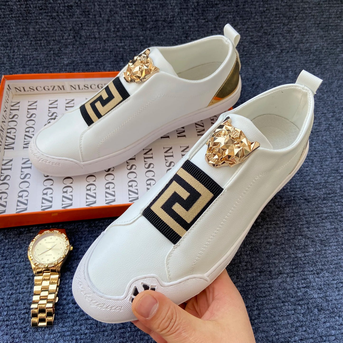 Original shoe brand Lion head casual shoes for man luxury loafers designer shoes casual sneakers for man flats black white
